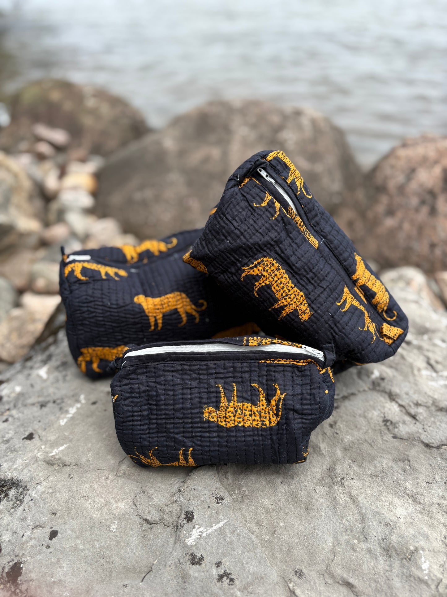 Block-Printed Toiletry Bags (Set of 3) Black Tiger