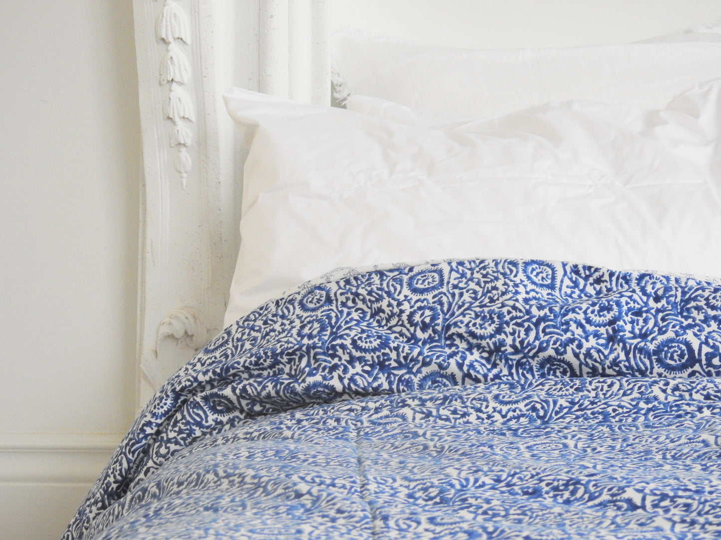 Crown Print Duvet Cover Set - 50% Off - Imli.lifestyle