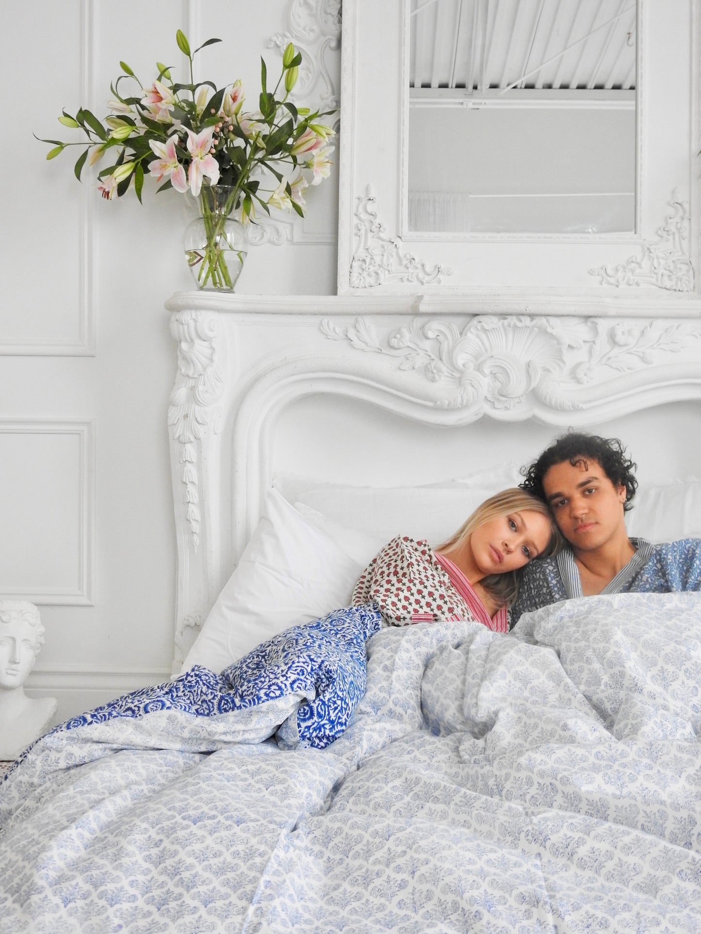 Crown Print Duvet Cover Set - 50% Off - Imli.lifestyle
