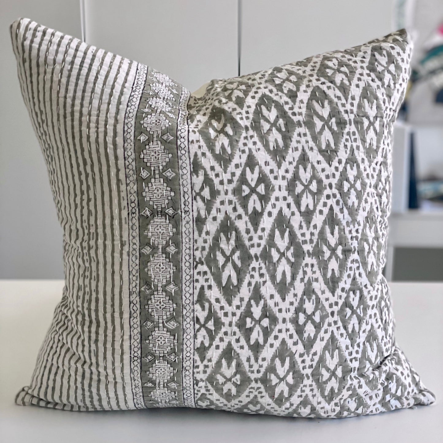 Saha Kantha Cushion Cover - Imli.lifestyle