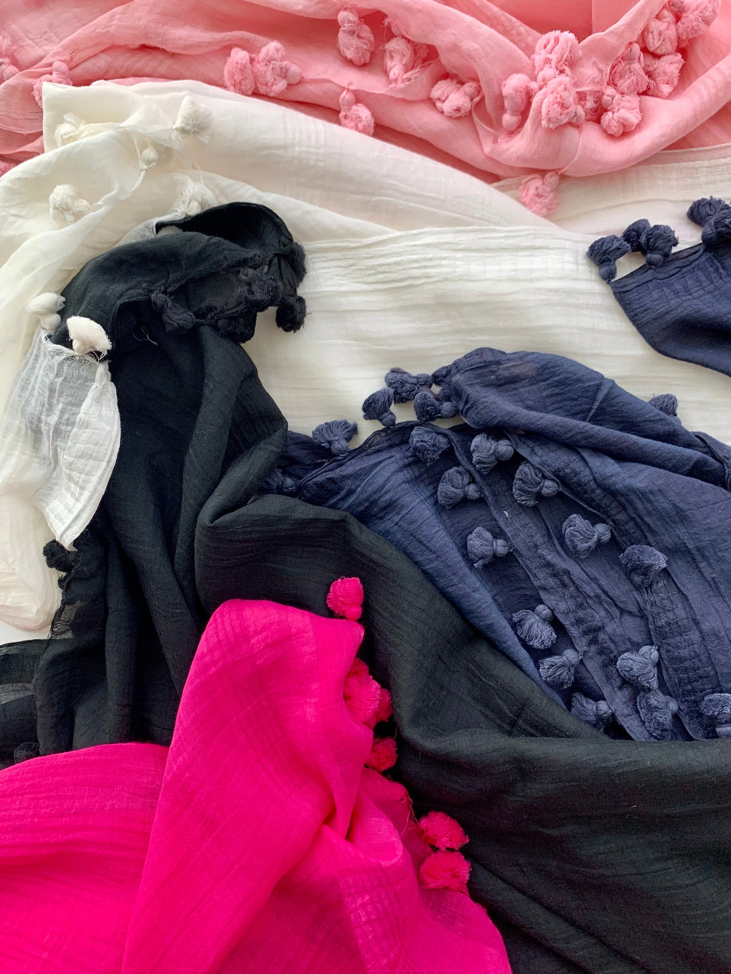 Tassel Scarf - Hot Pink - Imli.lifestyle