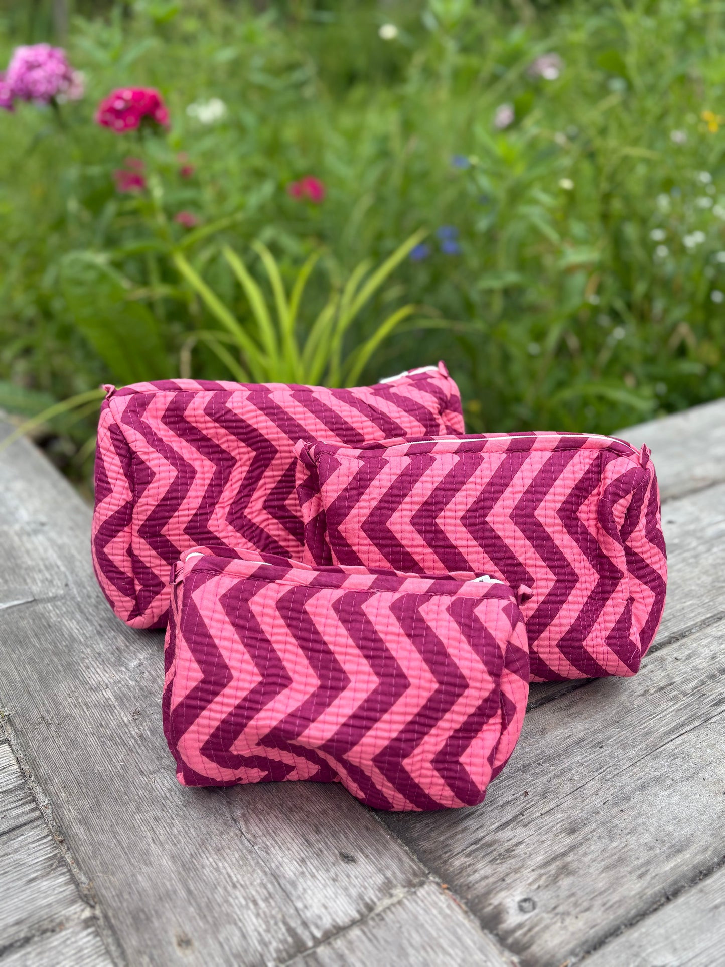 Block-Printed Toiletry Bags (Set of 3) Pink Chevron