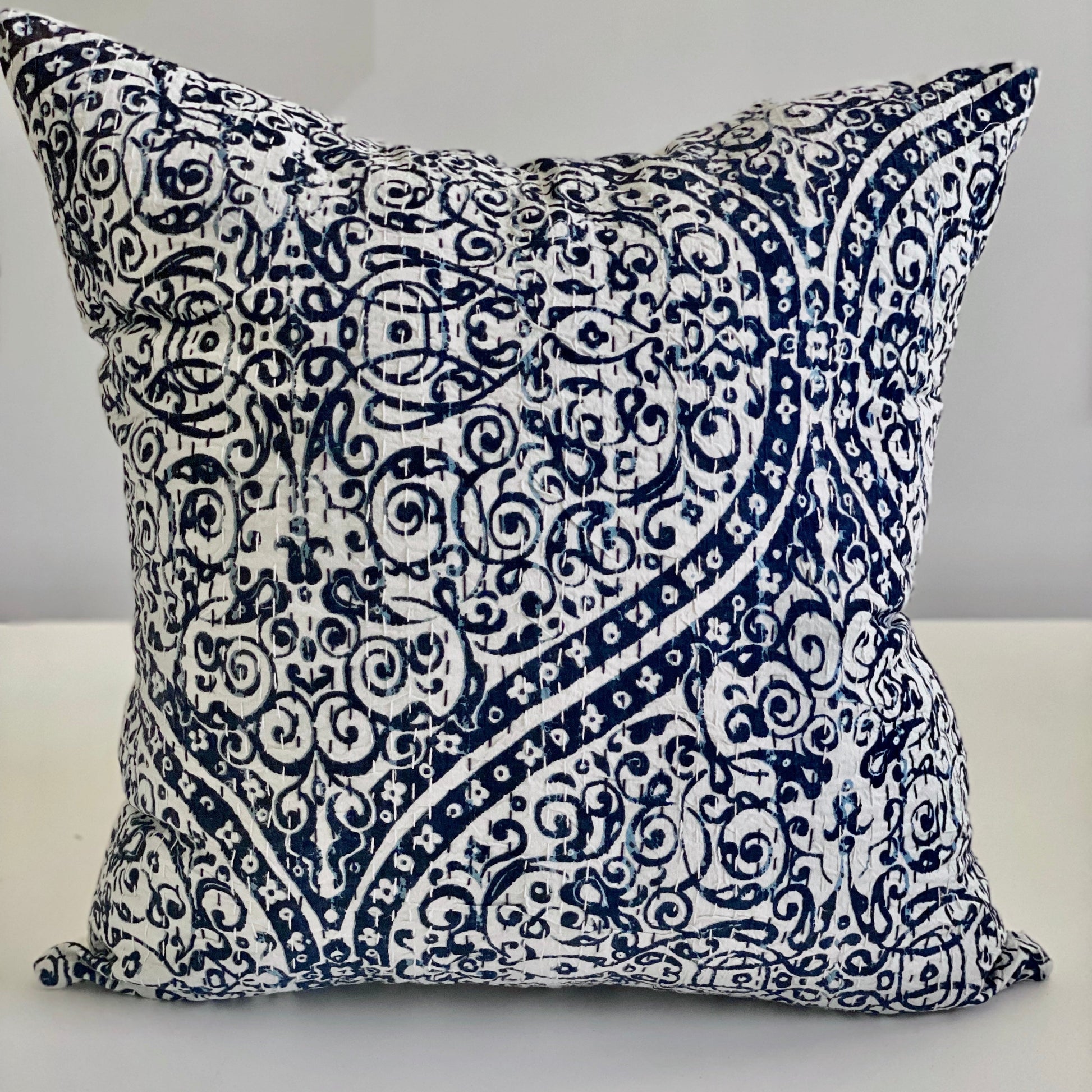 Hari Kantha Cushion Cover - Imli.lifestyle